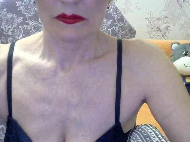Red-Rose-777 webcam