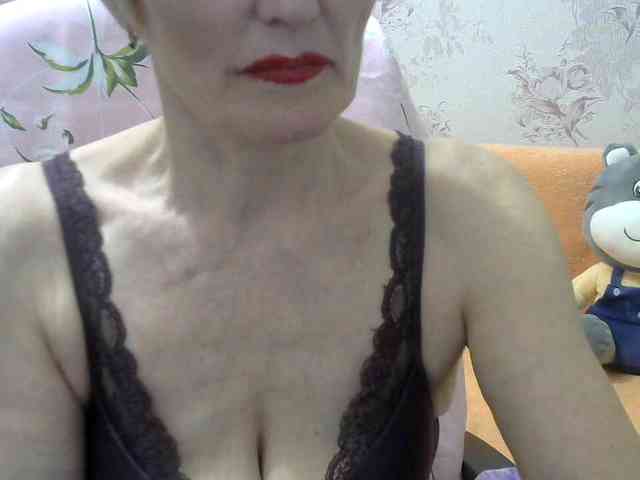 Red-Rose-777 webcam