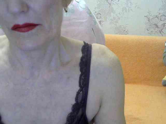 Red-Rose-777 webcam