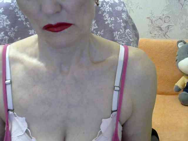 Red-Rose-777 webcam