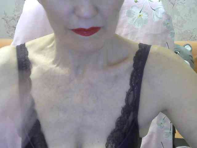 Red-Rose-777 webcam