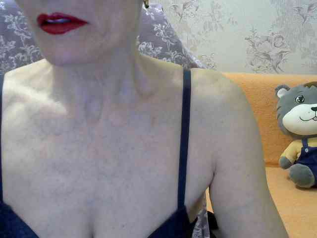 Red-Rose-777 webcam