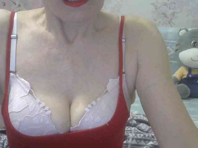 Red-Rose-777 webcam