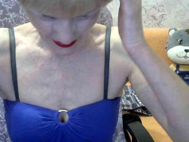 Red-Rose-777 webcam