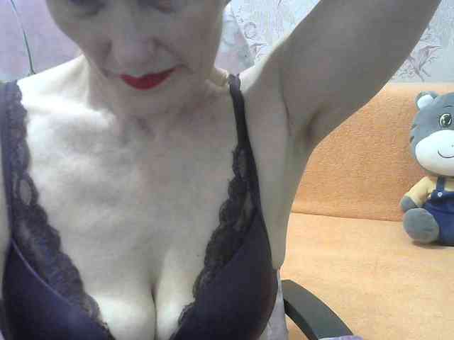 Red-Rose-777 webcam