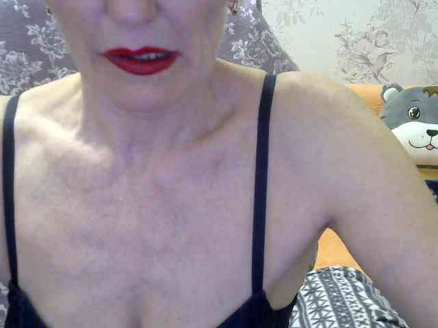 Red-Rose-777 webcam