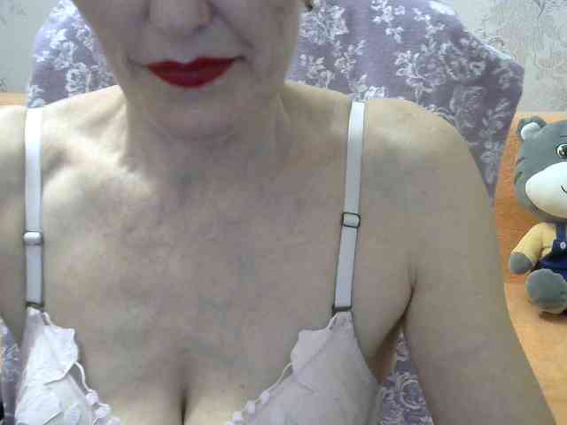 Red-Rose-777 webcam