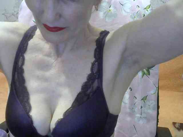 Red-Rose-777 webcam