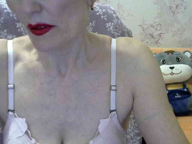 Red-Rose-777 webcam