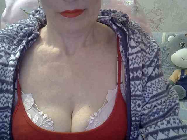 Red-Rose-777 webcam