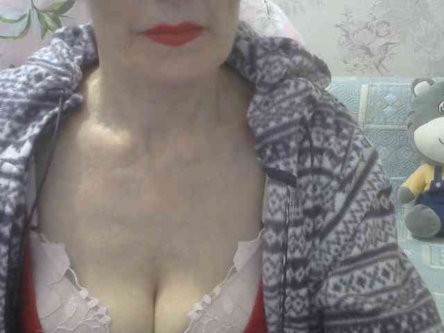 Red-Rose-777 webcam