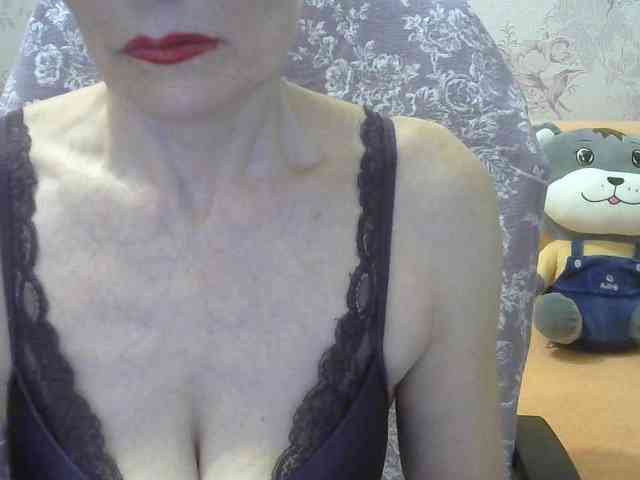 Red-Rose-777 webcam
