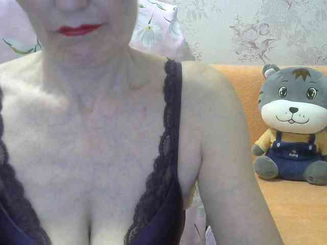 Red-Rose-777 webcam