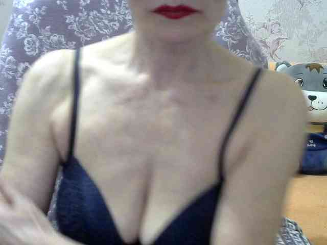Red-Rose-777 webcam