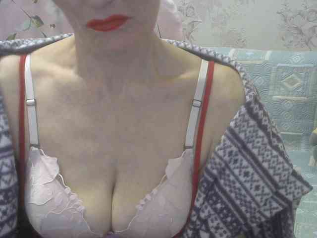 Red-Rose-777 webcam
