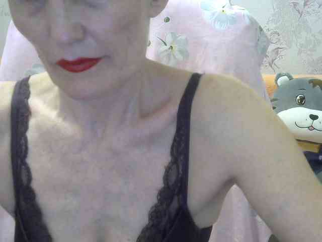 Red-Rose-777 webcam