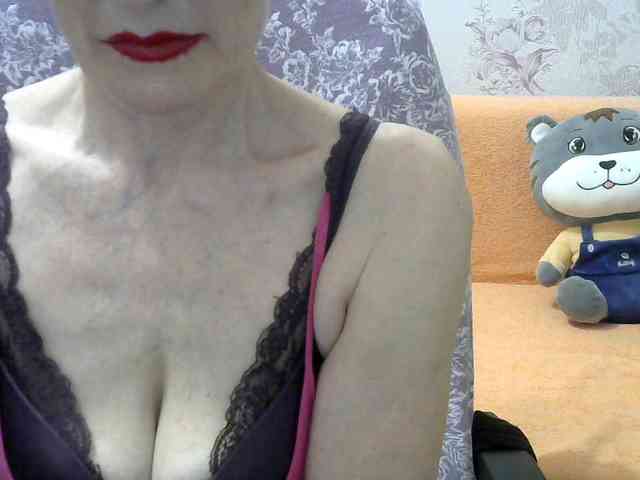 Red-Rose-777 webcam