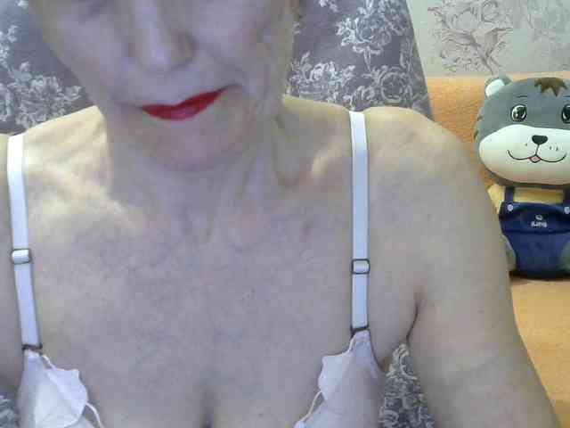 Red-Rose-777 webcam