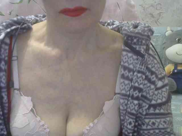 Red-Rose-777 webcam