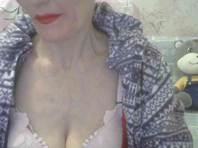 Red-Rose-777 webcam