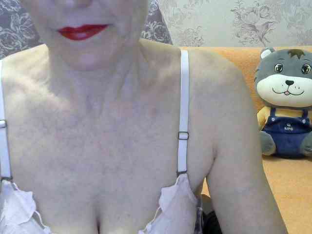 Red-Rose-777 webcam