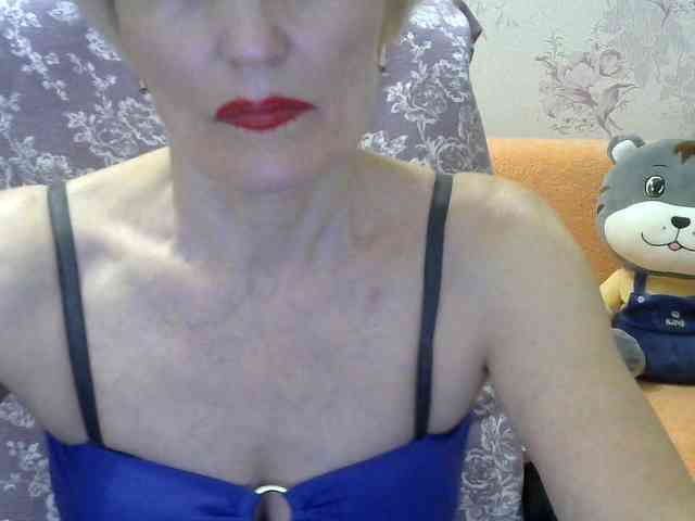 Red-Rose-777 webcam
