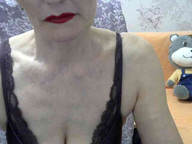 Red-Rose-777 webcam