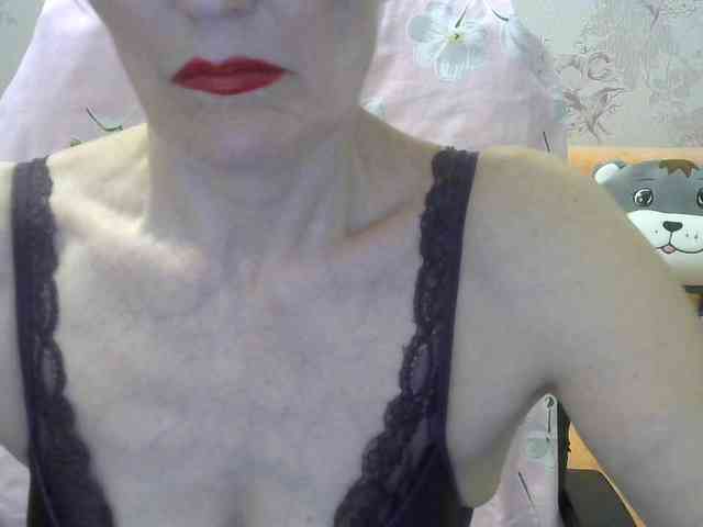 Red-Rose-777 webcam