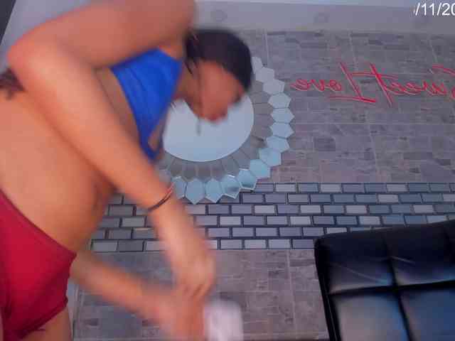 MystiqueTs Live Webcam on BongaCams