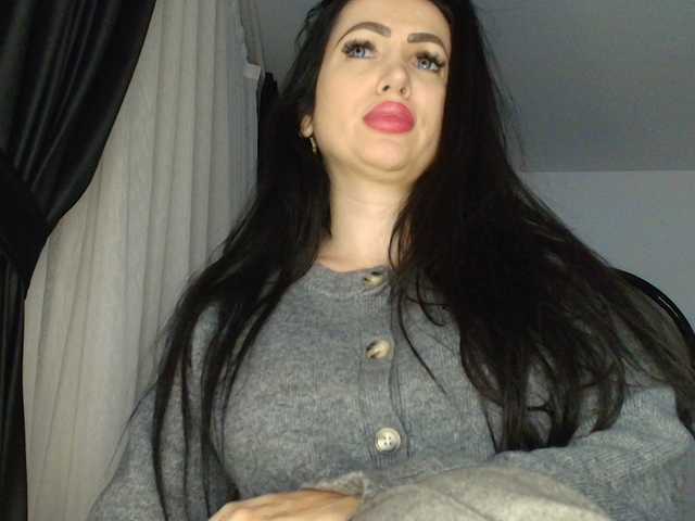 Asyia's BongaCams show and profile