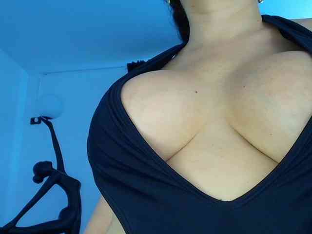 Asyia webcam