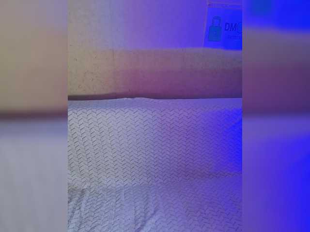 Pussechka's BongaCams show and profile