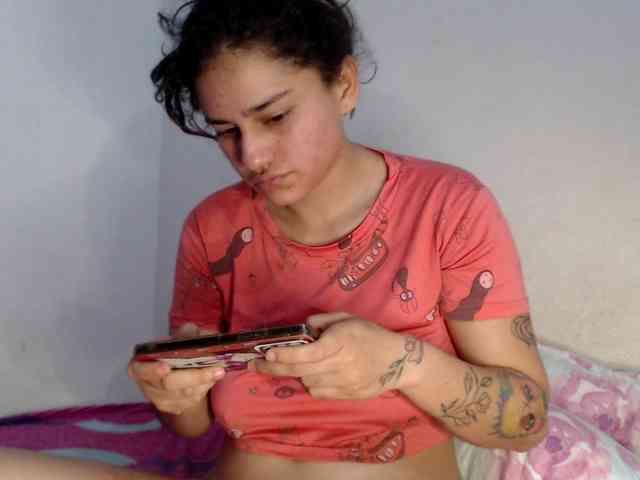 Girl-tits webcam