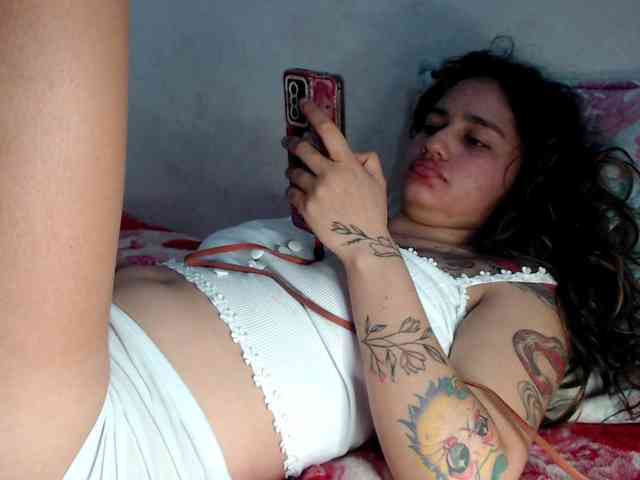 Girl-tits webcam