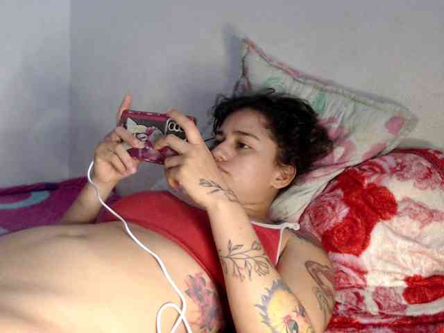 Girl-tits webcam