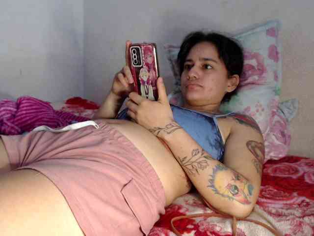 Girl-tits webcam