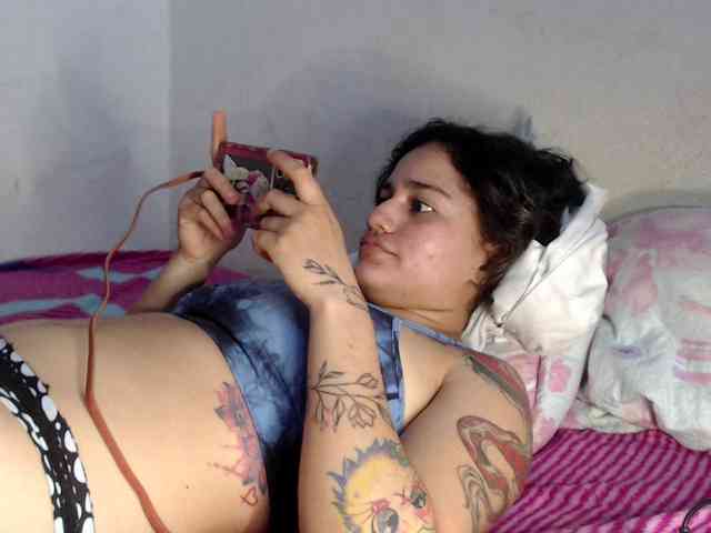 Girl-tits webcam
