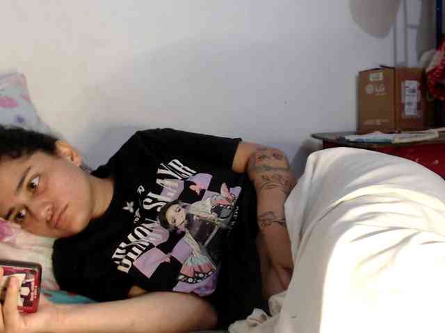 Girl-tits webcam