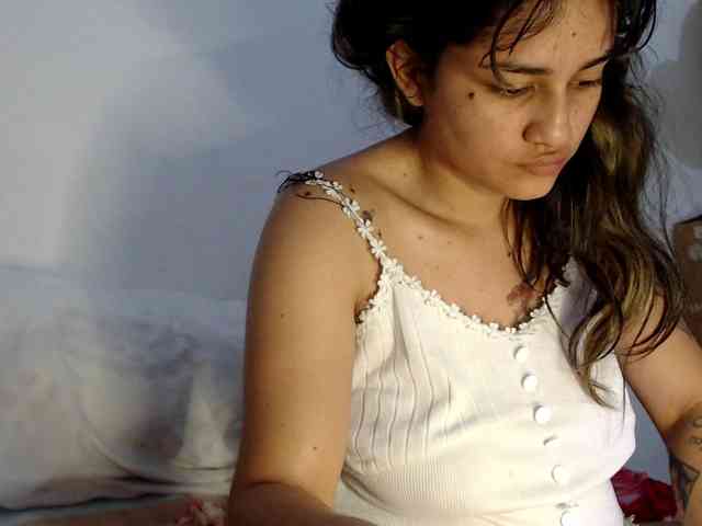 Girl-tits webcam