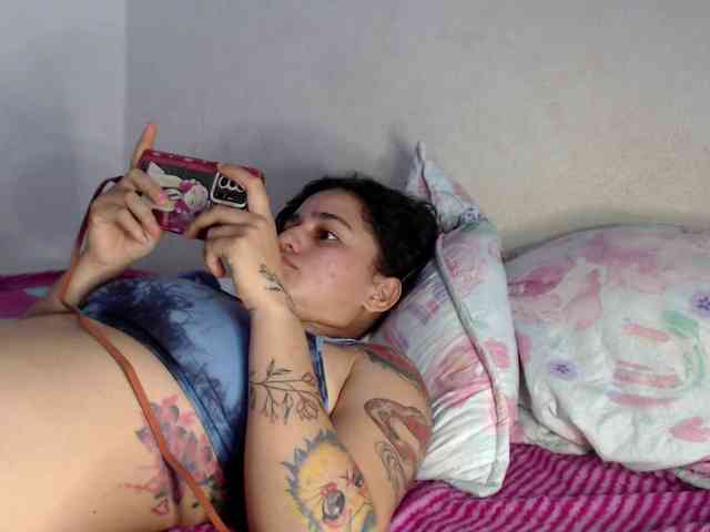 Girl-tits webcam