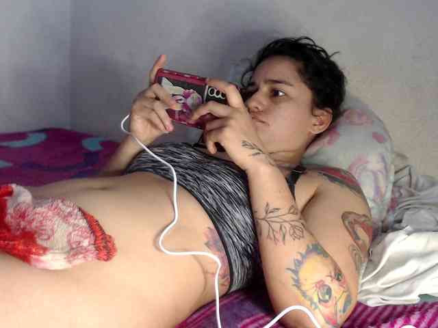 Girl-tits webcam