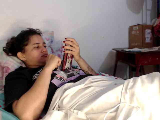 Girl-tits webcam