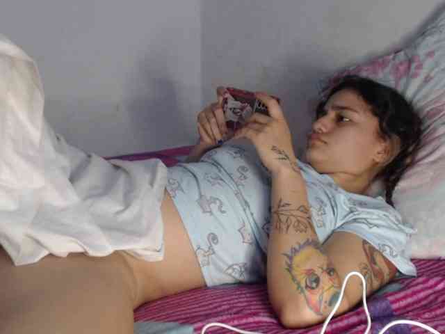 Girl-tits webcam