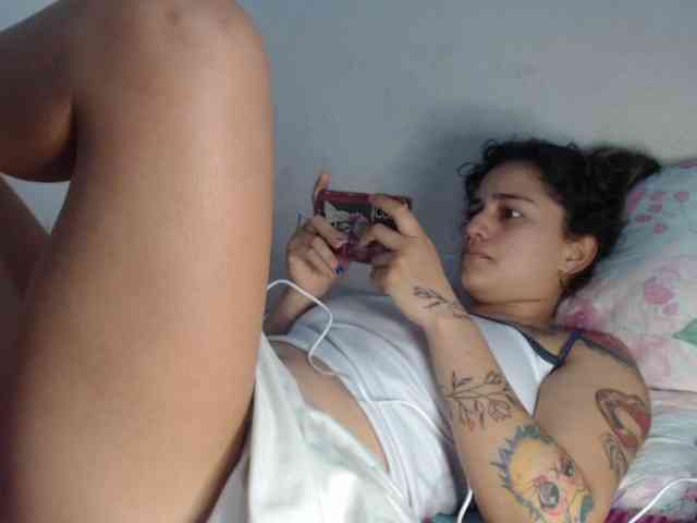 Girl-tits webcam
