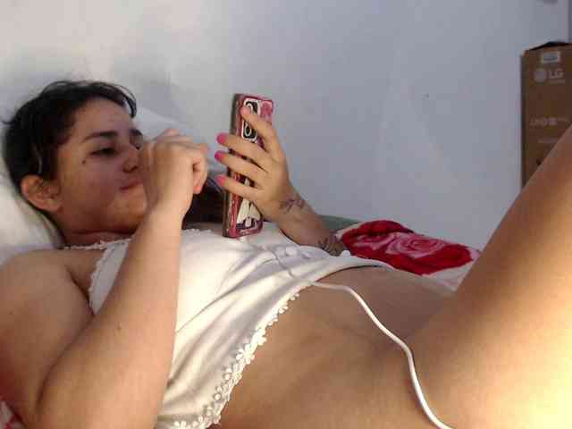 Girl-tits webcam