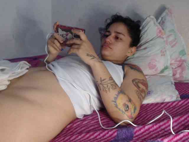 Girl-tits webcam