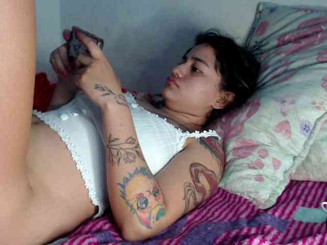 Girl-tits webcam
