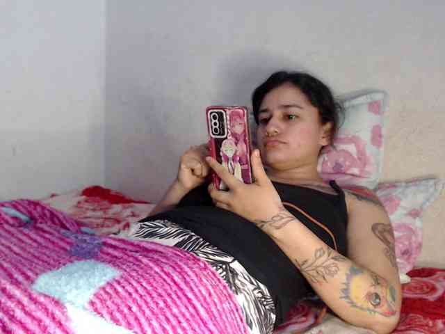 Girl-tits webcam