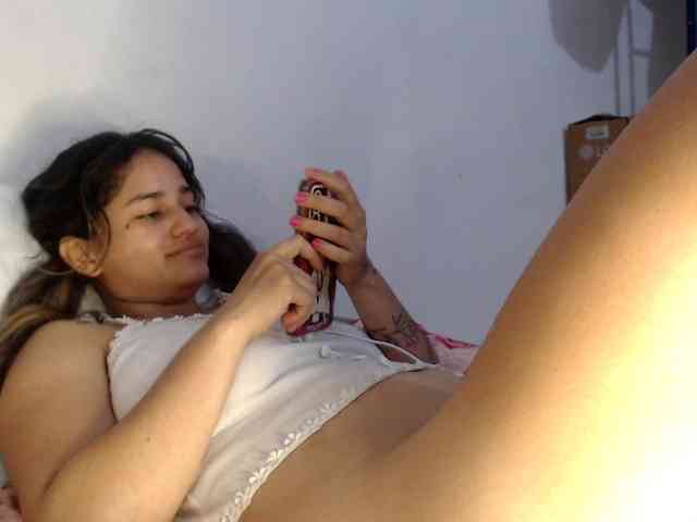 Girl-tits webcam