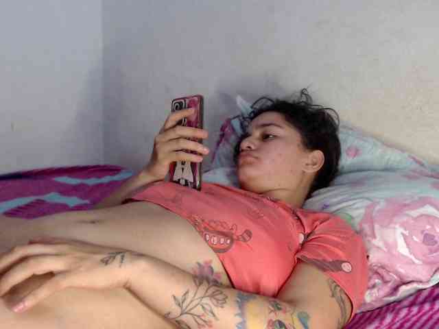 nude sex chat Girl-tits